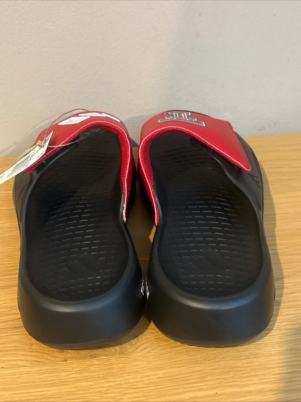 Adidas Texas Tech Red Raiders LIghtblaze Slides Sandals Men’s Size 10 NEW